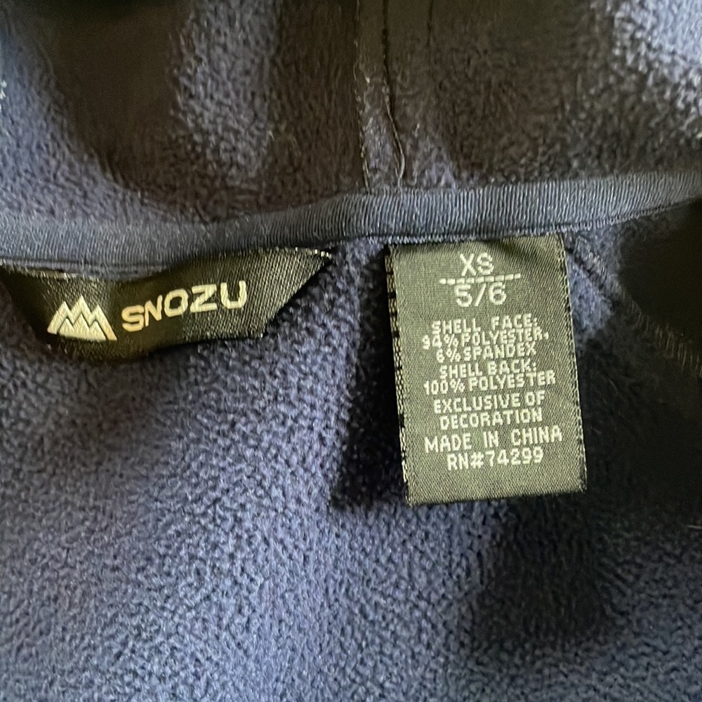 Boys navy blue Fleece lined jacket size 5/6 - Picture 3 of 4